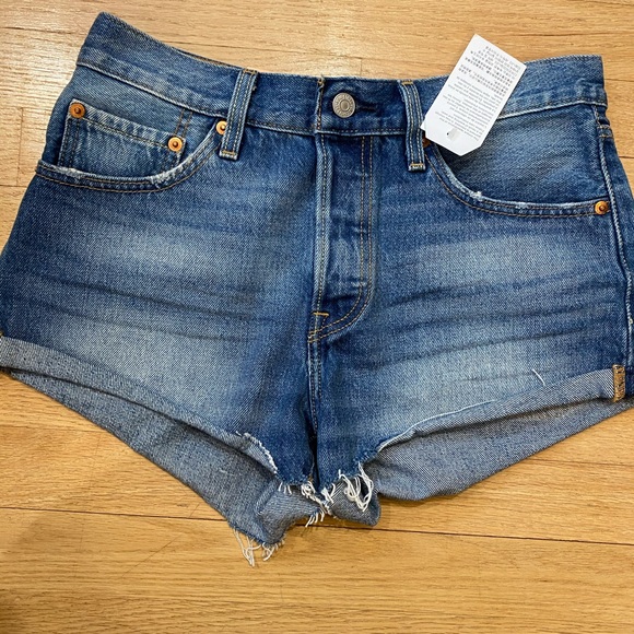 Levi's Pants - levi 501 shorts